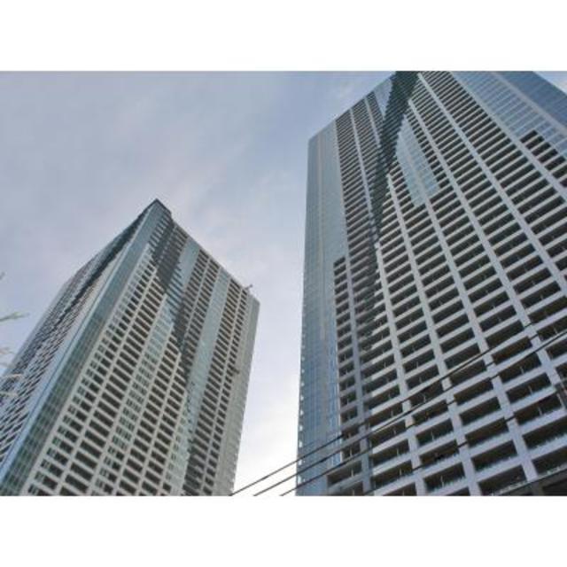 THE TOKYO TOWERS SEA TOWER