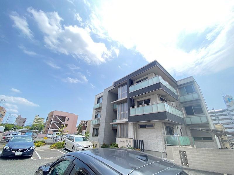 プレミアス三左衛門