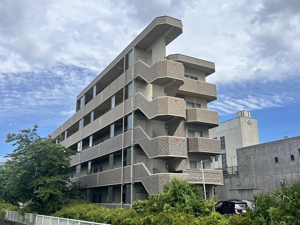 ロイヤルアルファード