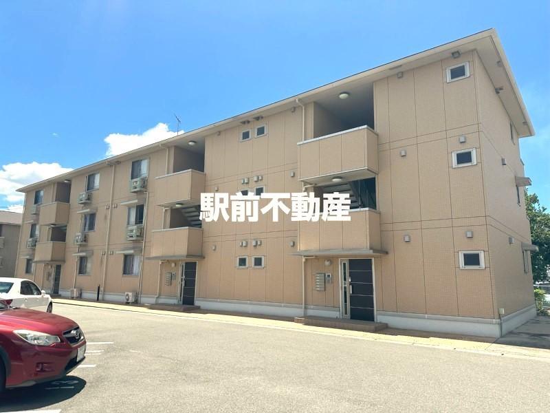 ヴァンクールA棟(2LDK/3階)
