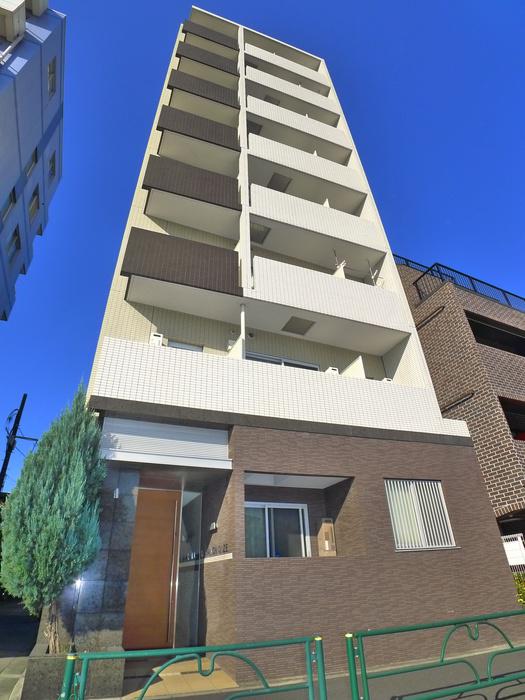 LA MAISON ONZE