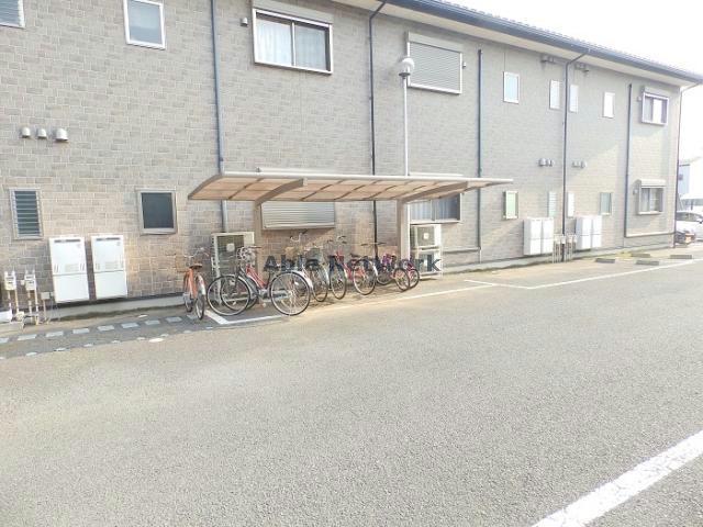 秋山ハイツ鴻巣A