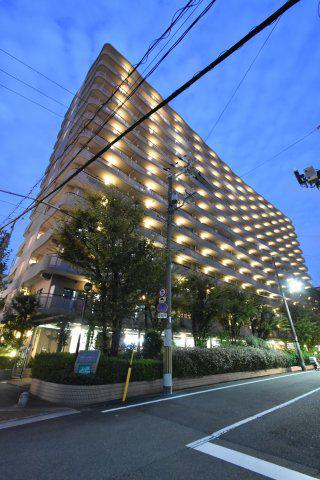 フロンティアタワー難波イースト