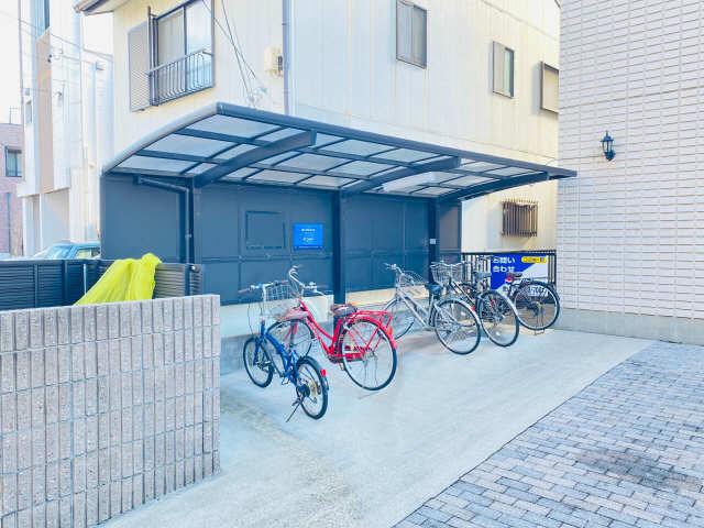 ロベリア熱田