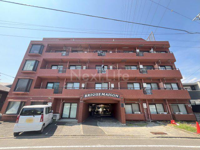ブリックメゾン1号館