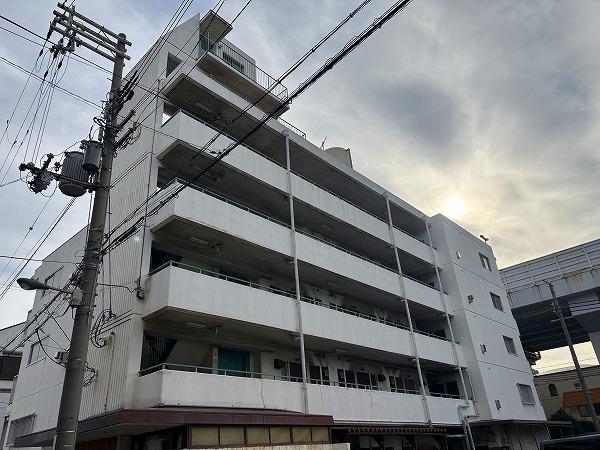 シャトー背戸口