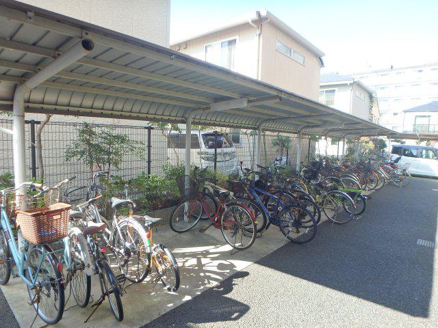 ビューメゾン津高
