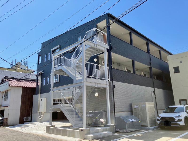 セブンスター栄町(1LDK/1階)