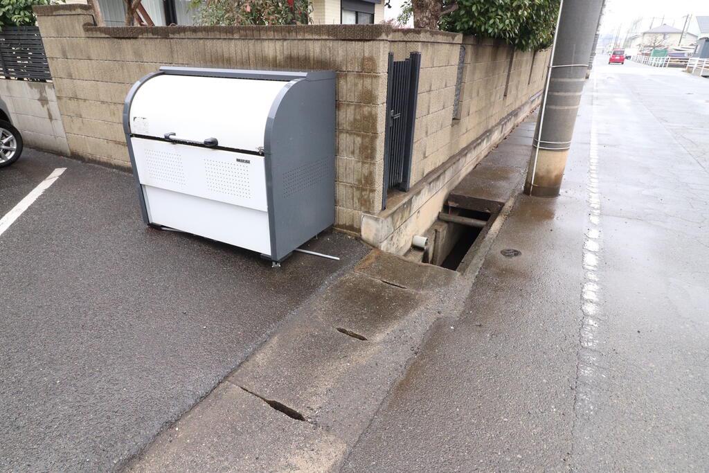 メゾン南手城 南手城町三丁目