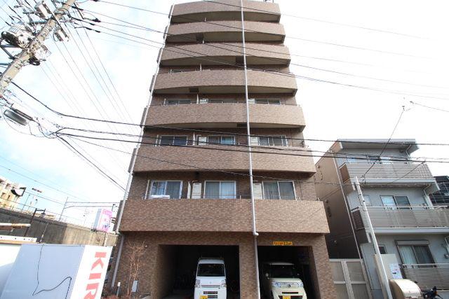 MAISON S.K.M