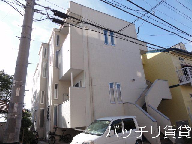 CB和白オーシャンフォルム