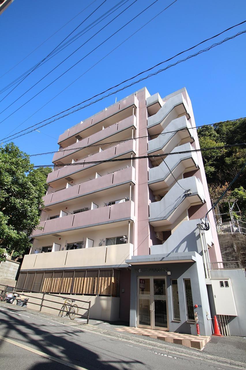 FOREST AKASAKO