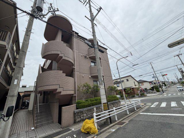 サンフォーレ岡本