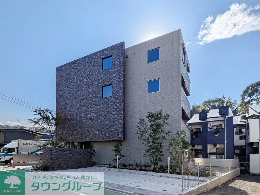 シャーメゾン六本松南