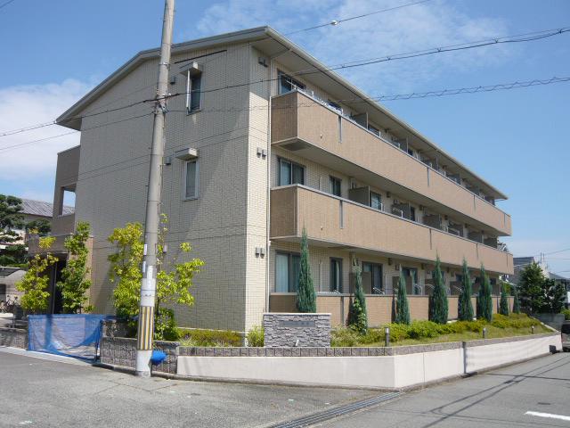 CHEZ MOI