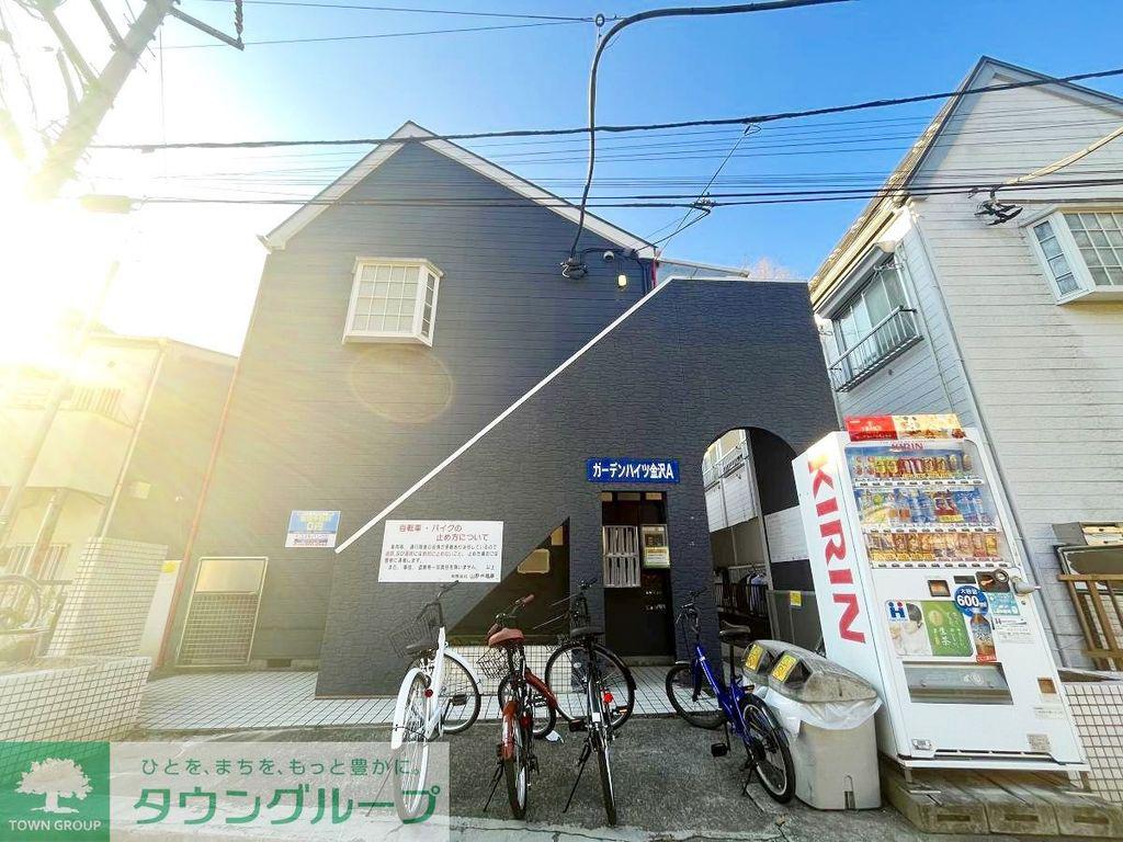 ガーデンハイツ金沢A棟