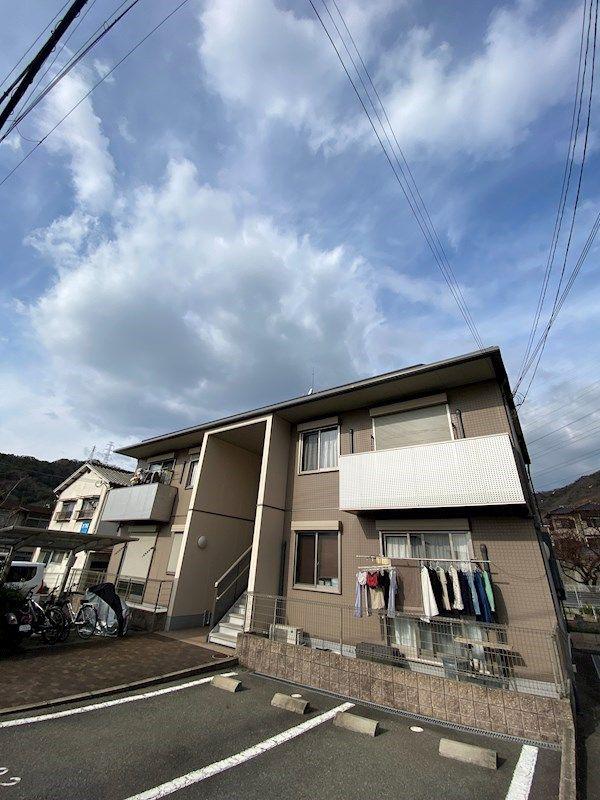 シャーメゾン白国
