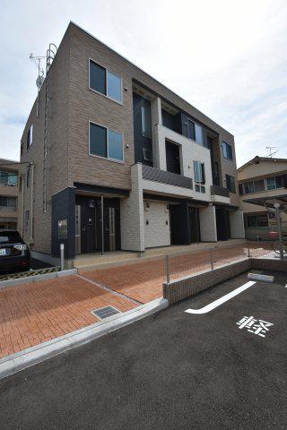 プチフローラ 北野田I
