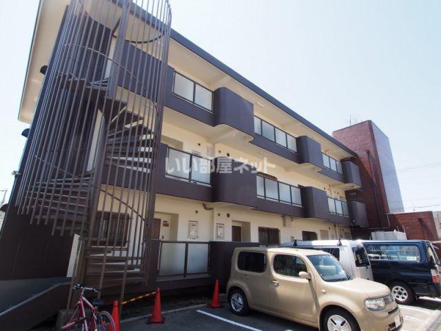 メゾンサンガ