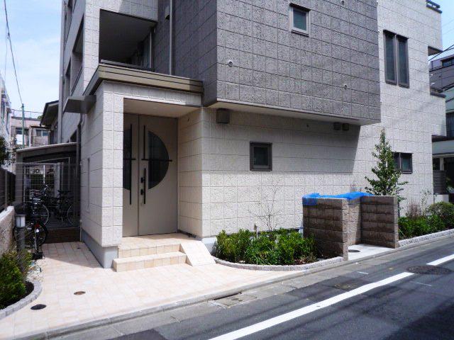 ホワイトキューブ