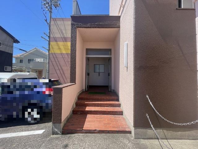 ファミール若松