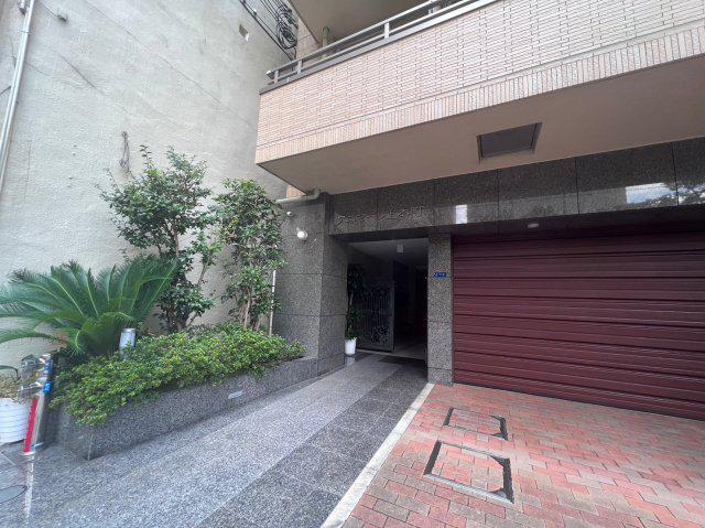 アニマーレ上本町