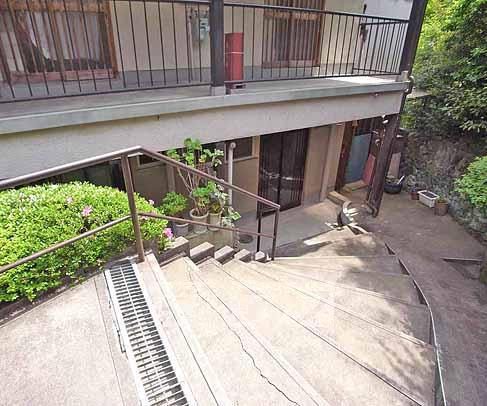 松山荘