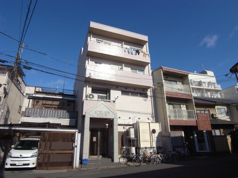 アトリエフォー