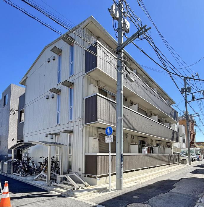 TK HOUSE I