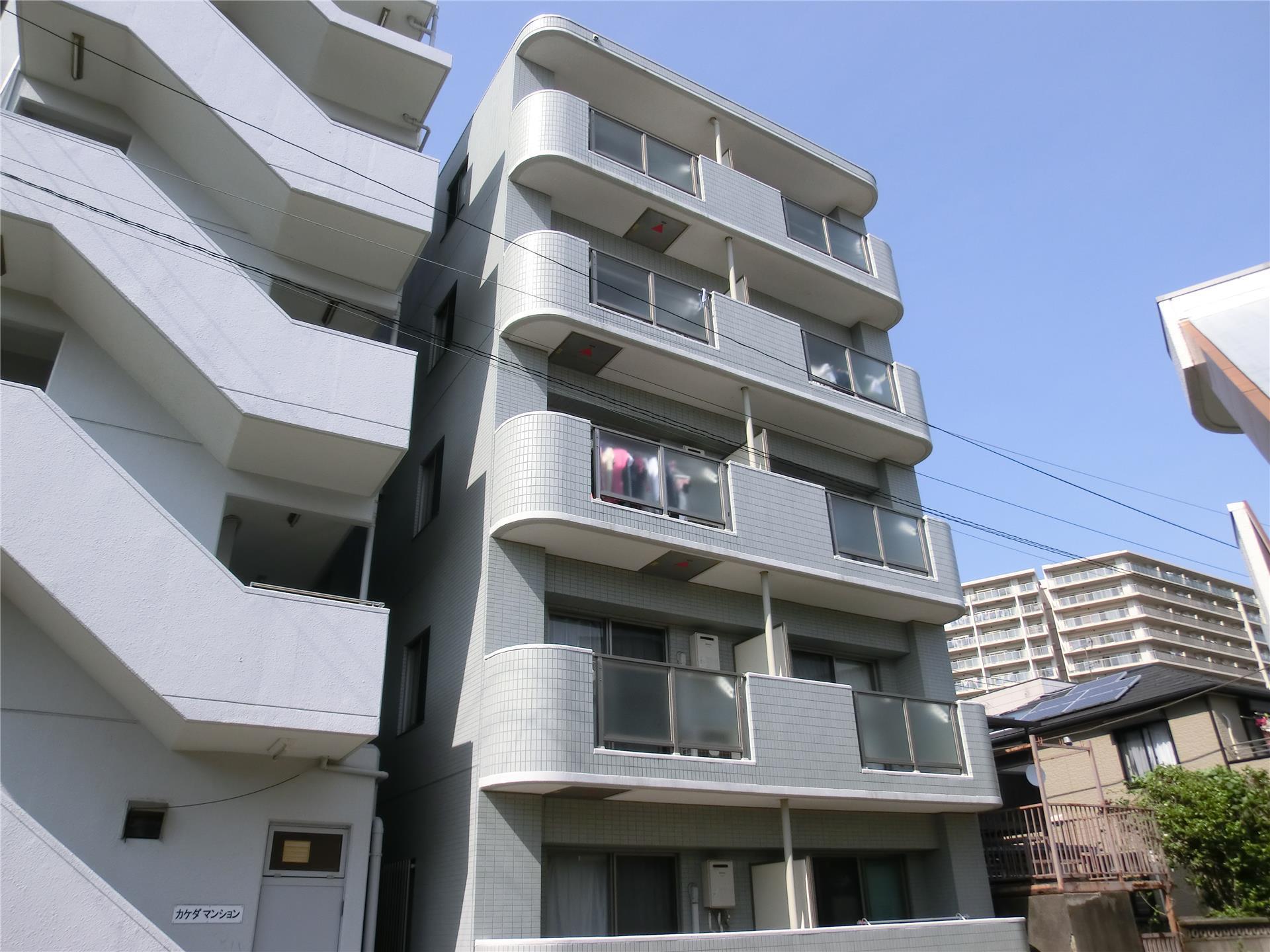 ラファミーユ