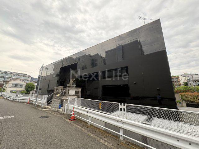 グランデュールカジガヤ