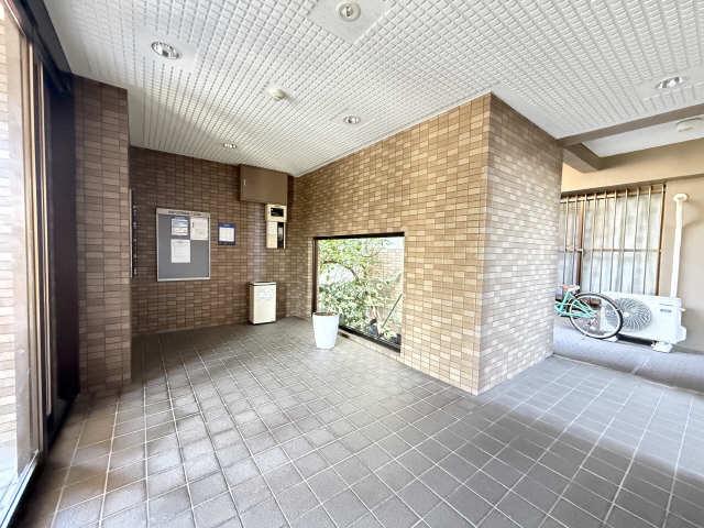 エリタージュ