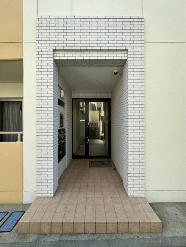 RUHE HAUS