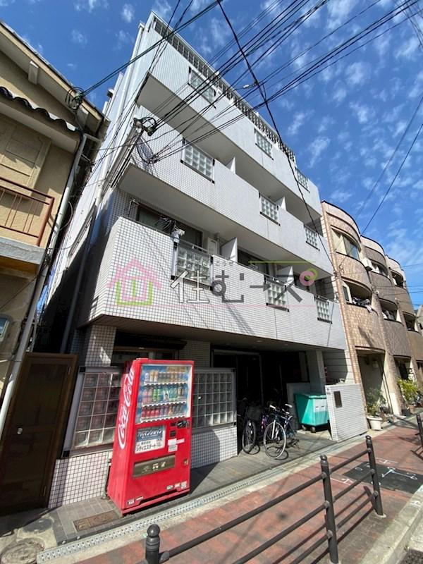 アミティー市大前