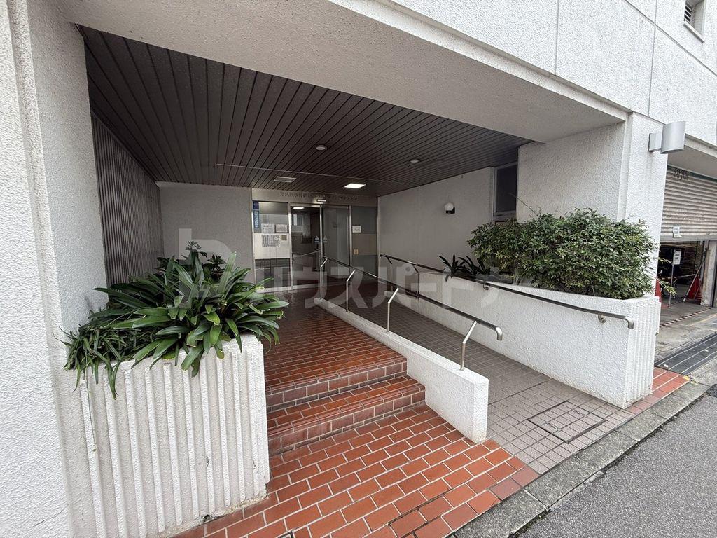 東武西新井駅東口サンライトマンショB棟