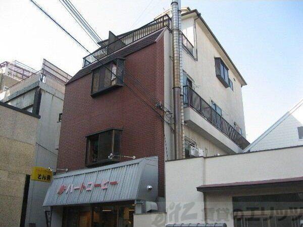 川端マンション