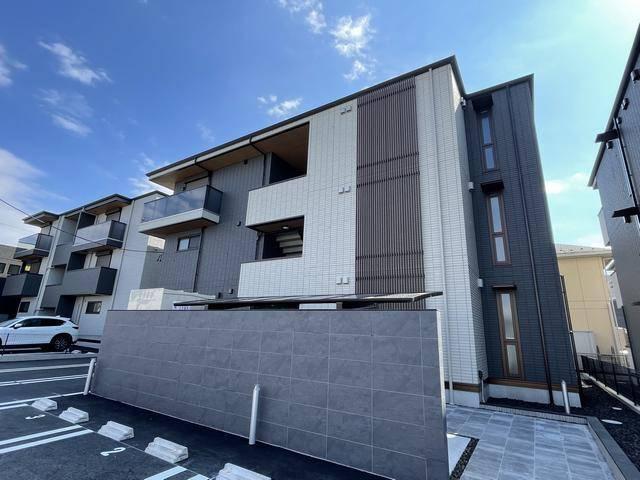 セレスティア本荘中ノ町B(3LDK/2階)