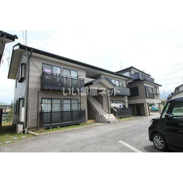 ＪＲ小海線 岩村田駅 徒歩16分 2階建 築27年