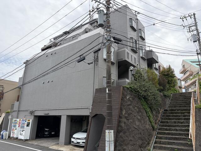 パティオ野毛山公園10号館