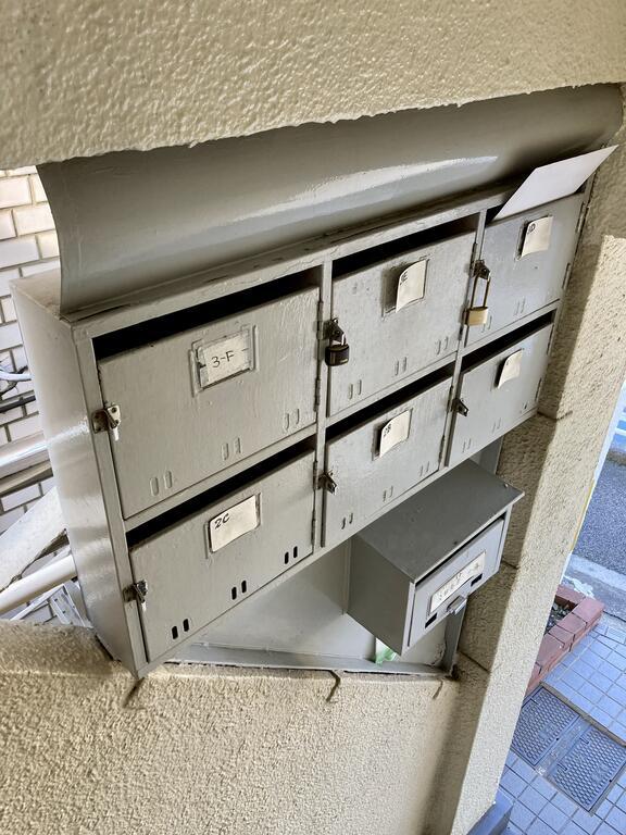 フラット73