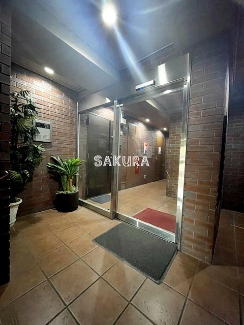 ランドワールド中川12号館