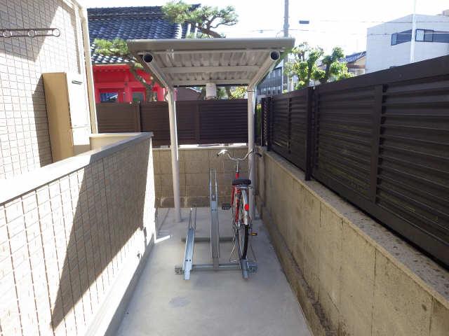 ラ ティエラ