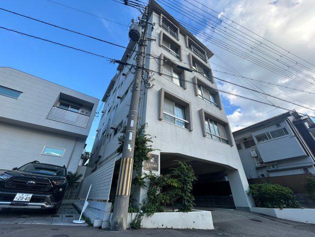 栄マンション