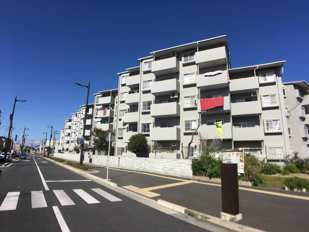 ウエストプラザ