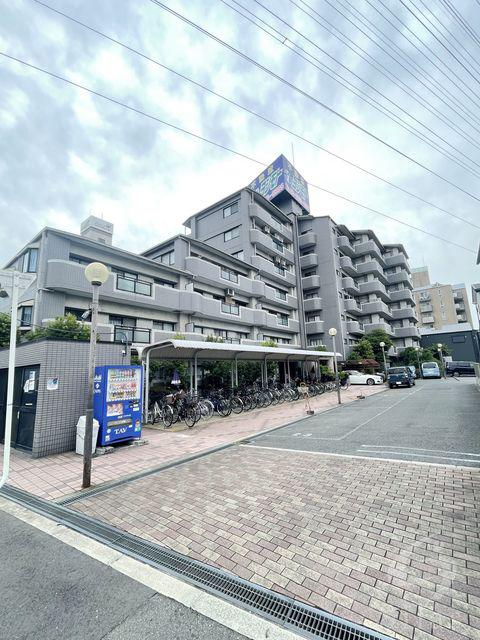 ラフォーレ平野
