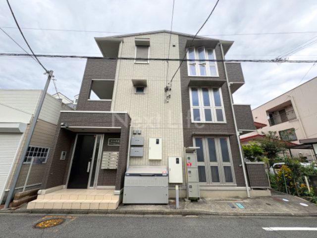 アイナ矢部