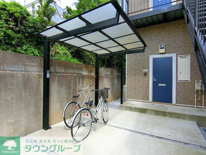 ハーミットクラブハウスエスカリエ反町