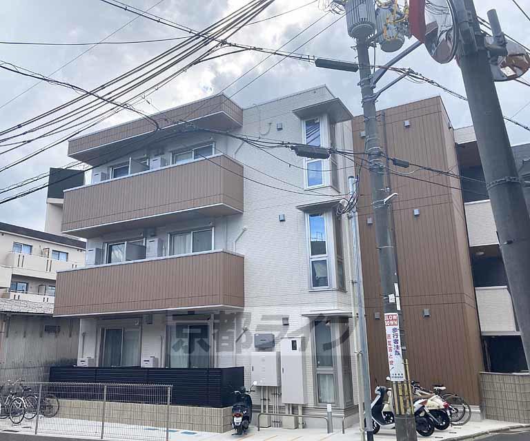 アイリス伏見