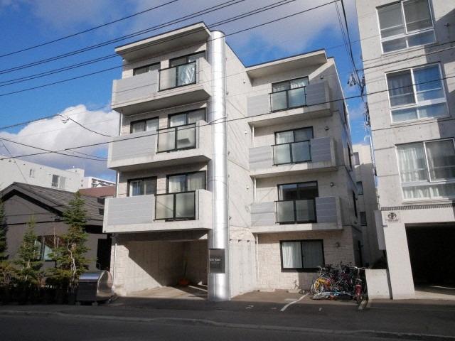 アンジュール