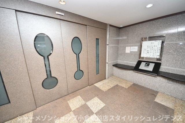 アースコート小倉金田